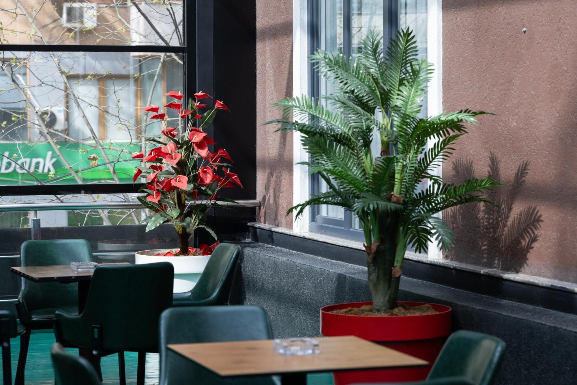 4R Colombo Hotel Тирана Экстерьер фото