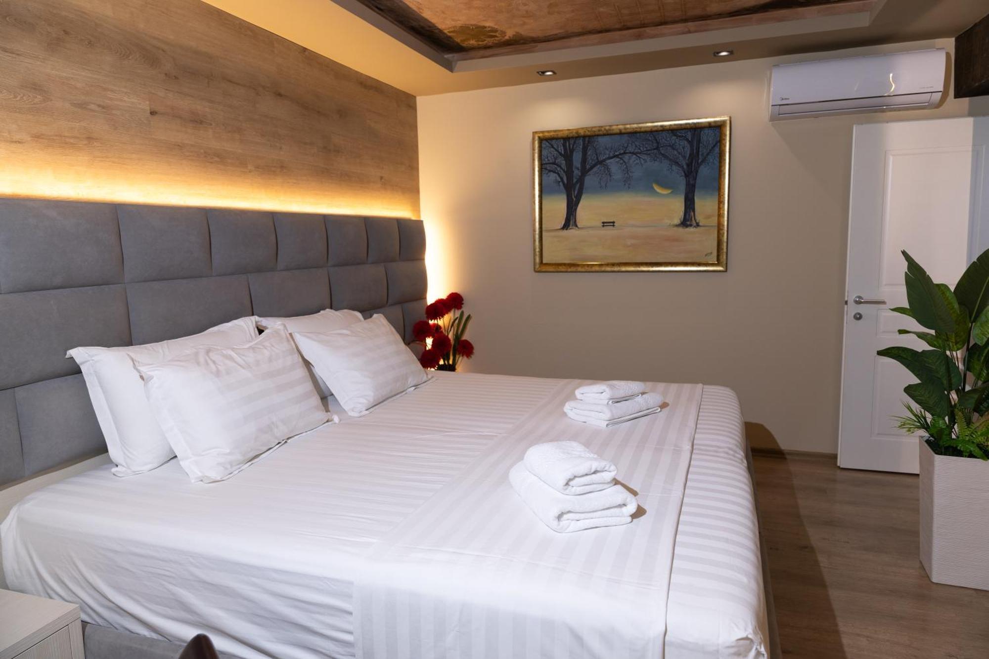 4R Colombo Hotel Тирана Экстерьер фото