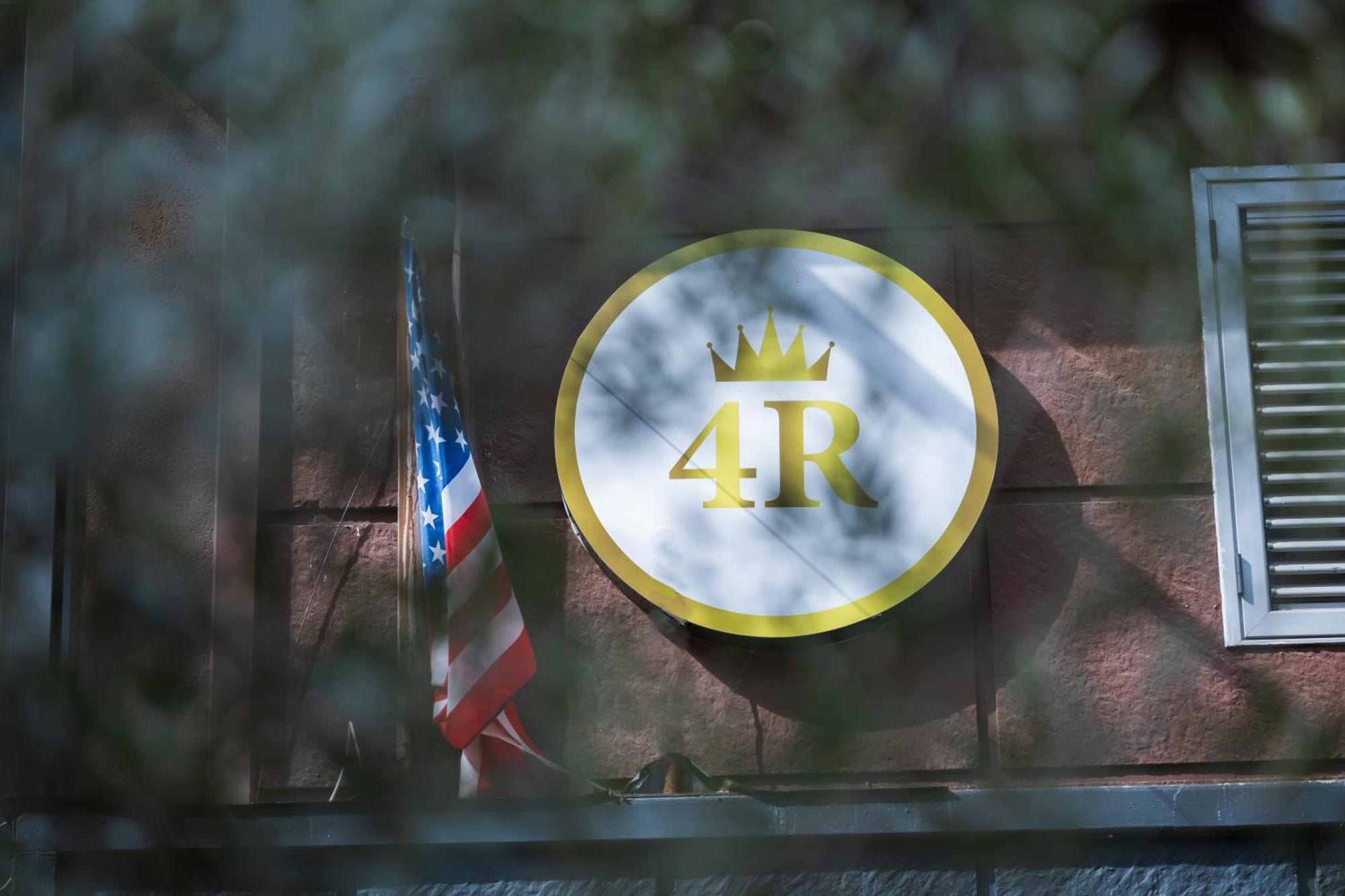 4R Colombo Hotel Тирана Экстерьер фото