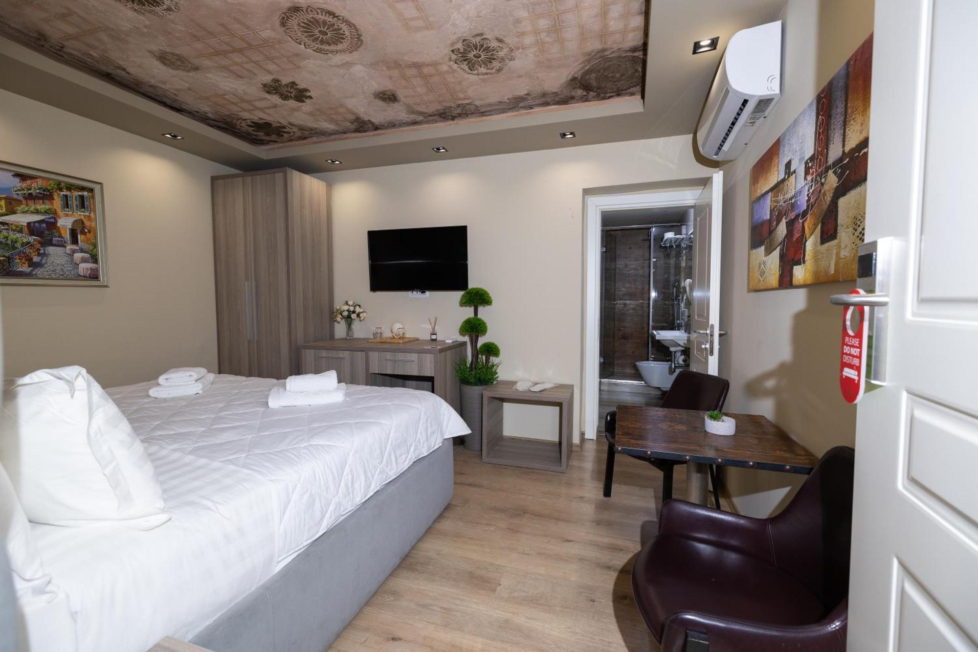 4R Colombo Hotel Тирана Экстерьер фото