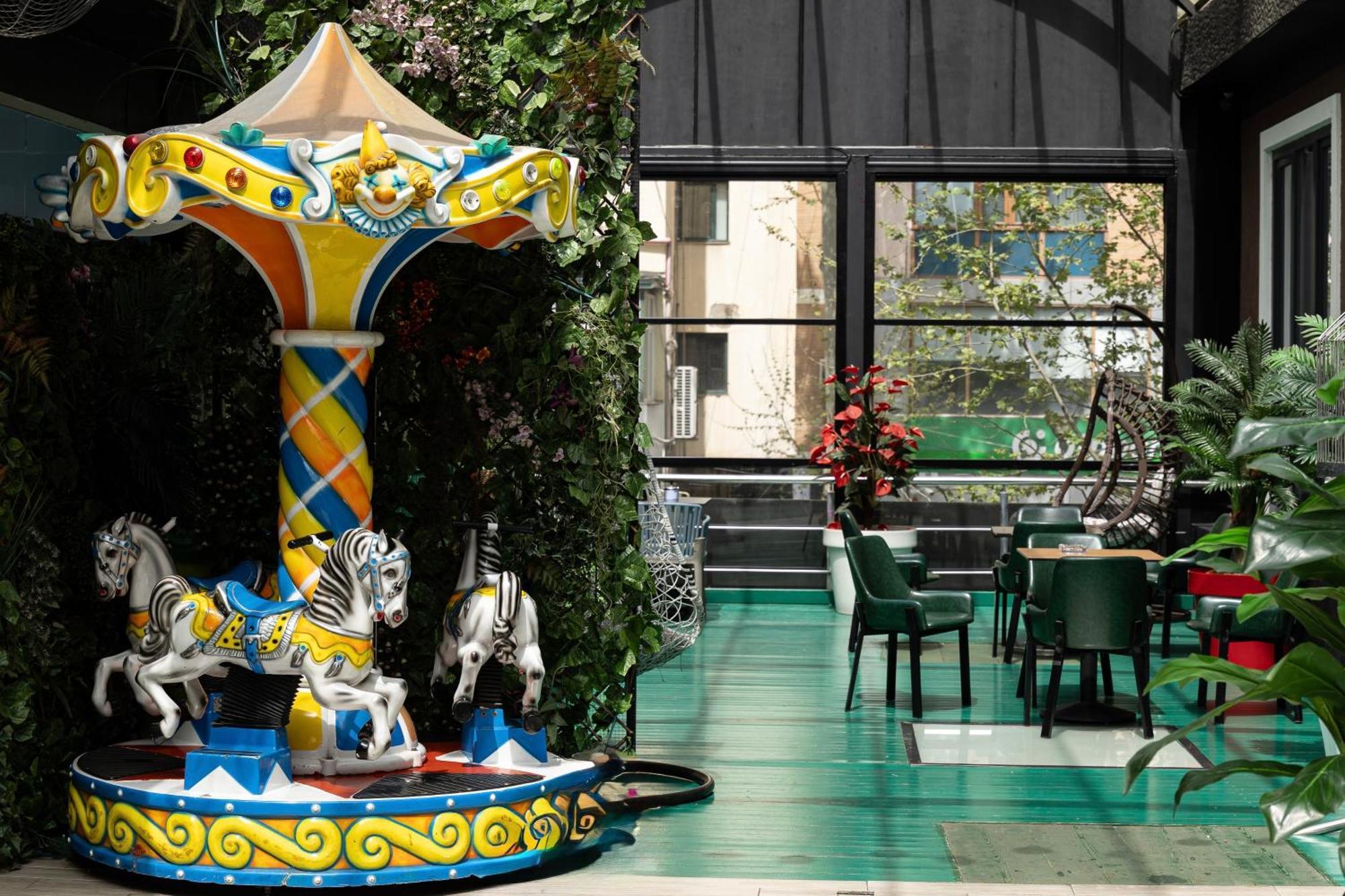 4R Colombo Hotel Тирана Экстерьер фото